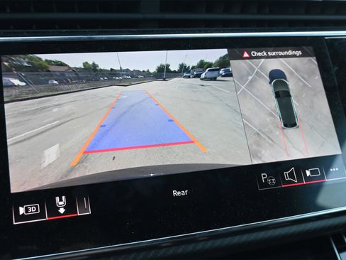 Used 2025 Audi RS Q8 performance image 13