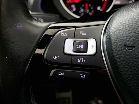 Used 2020 Volkswagen Tiguan SE R-Line FWD image 63