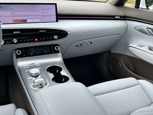 New 2027 Genesis GV70 2.5T Advanced AWD/4WD image 26