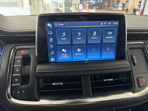 Used 2023 Chevrolet Tahoe Premier AWD/4WD image 21