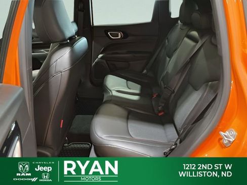 Used 2026 Jeep Compass Trailhawk AWD/4WD image 46
