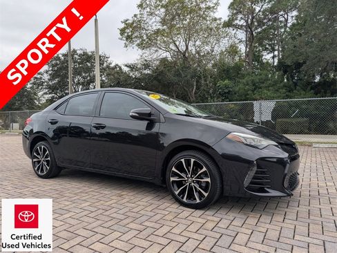 Certified 2017 Toyota Corolla LE image 1