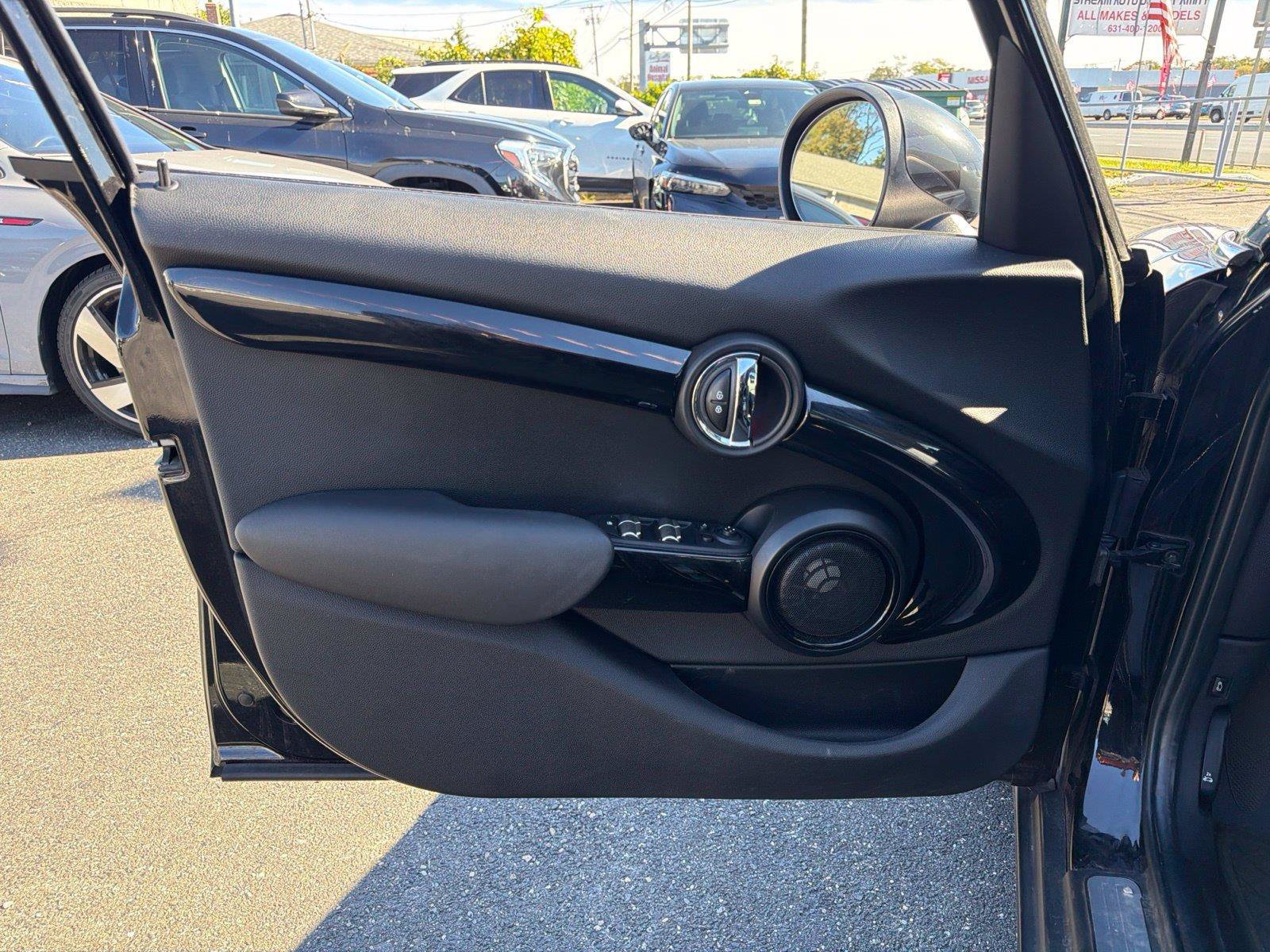 Used 2016 MINI Cooper S FWD image 24