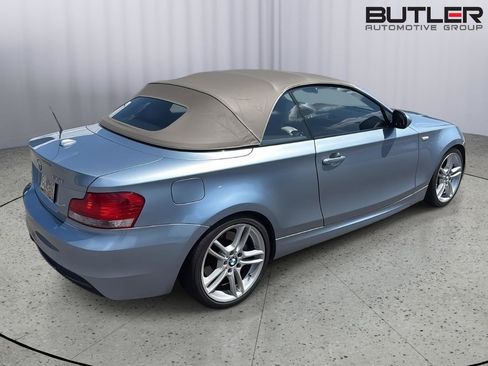 Used 2010 BMW 135i Convertible RWD image 12