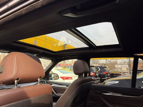 Used 2018 BMW X5 xDrive35i image 11