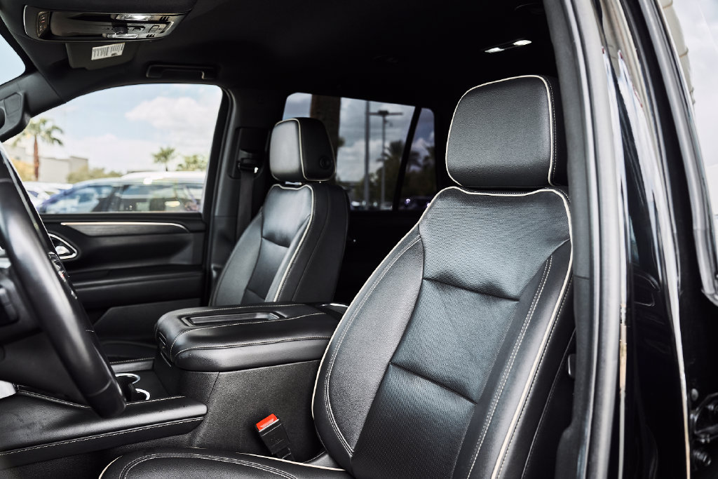 Used 2022 GMC Yukon SLT RWD image 17