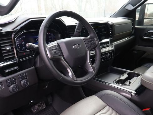 Certified 2024 Chevrolet Silverado 2500 ZR2 w/ ZR2 Bison Edition image 34