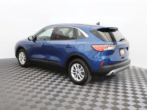 Used 2022 Ford Escape SE w/ Convenience Package AWD/4WD image 5