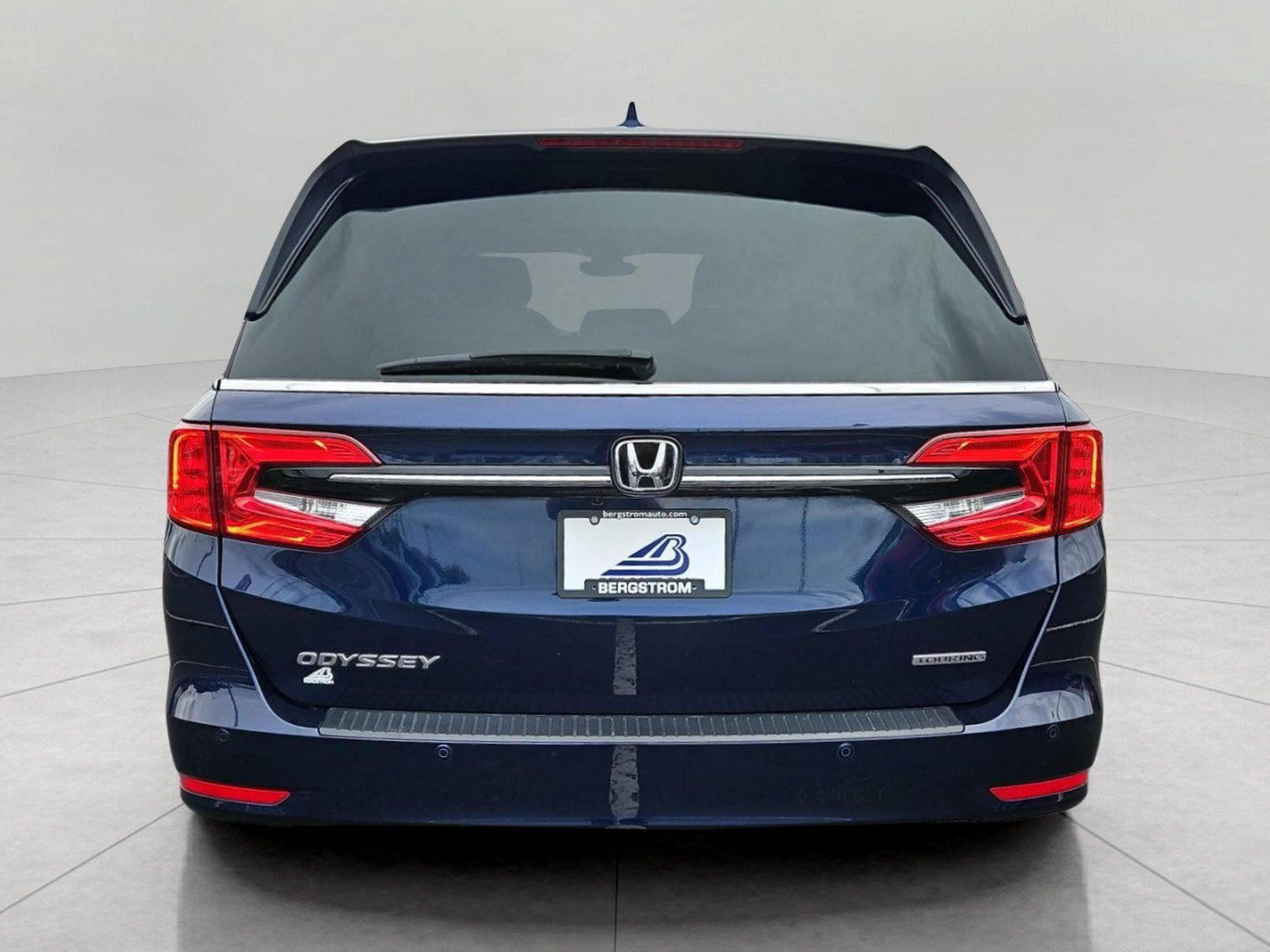 Used 2024 Honda Odyssey Touring image 7