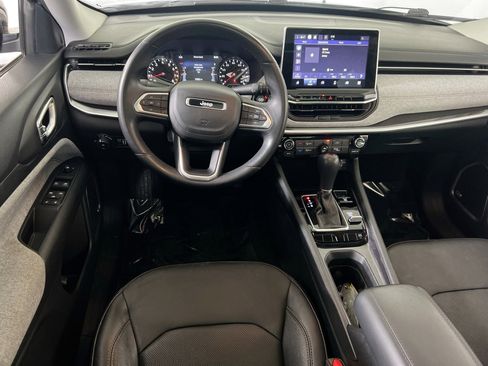 Used 2022 Jeep Compass Latitude w/ Sun and Sound Group image 23