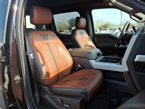 Used 2018 Ford F250 King Ranch w/ King Ranch Ultimate Package image 14