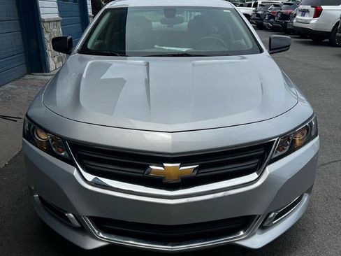 Used 2017 Chevrolet Impala LS FWD image 3