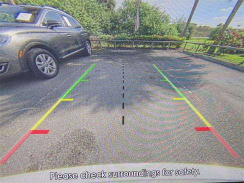 Used 2024 Lincoln Corsair FWD image 22