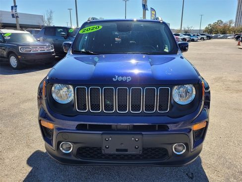 Used 2020 Jeep Renegade Latitude w/ Cold Weather Group image 20