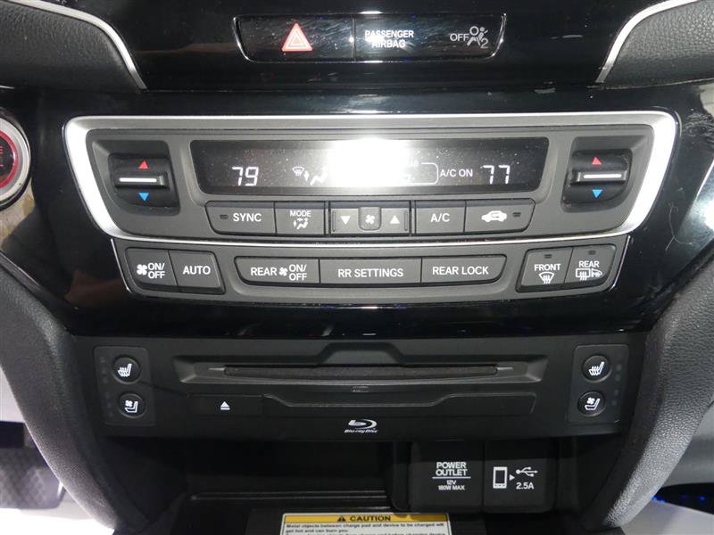 Used 2020 Honda Pilot Elite image 37