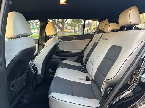 Used 2018 Kia Sportage EX w/ EX Sport Appearance Package image 11