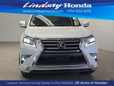 Used 2019 Lexus GX 460 Premium AWD/4WD image 2