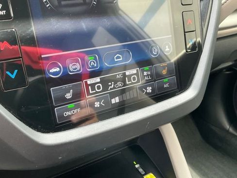 Certified 2025 Subaru Forester Premium image 21