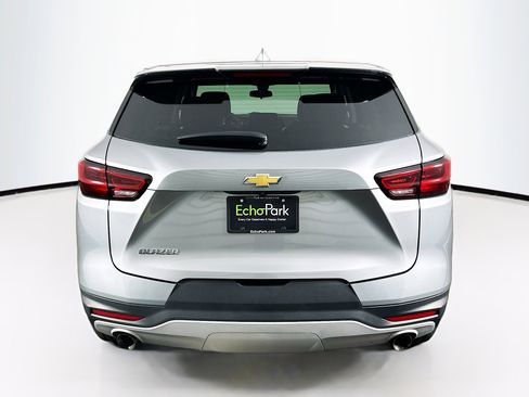 Used 2023 Chevrolet Blazer LT image 7