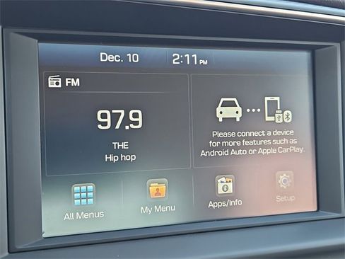 Used 2020 Hyundai Elantra SEL image 3