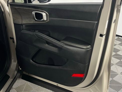 Used 2024 Kia Sorento X-Line EX image 31