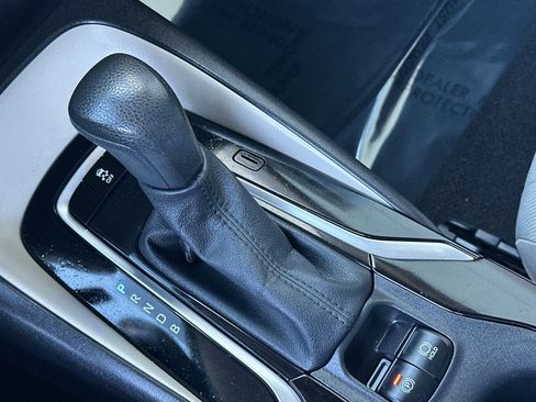 Certified 2021 Toyota Corolla LE w/ Carpet Mat Package (TMS) image 20