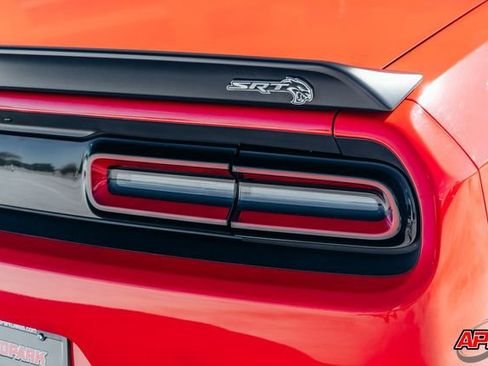 Used 2016 Dodge Challenger SRT Hellcat RWD image 56
