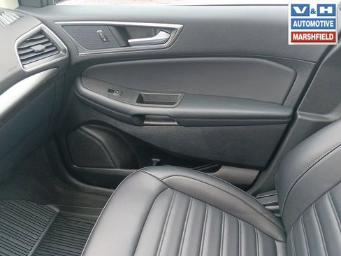 Used 2024 Ford Edge SEL w/ Convenience Package AWD/4WD image 12