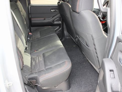 Used 2024 Nissan Frontier Pro-X image 16