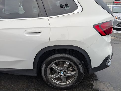 Used 2023 BMW X1 xDrive28i image 4