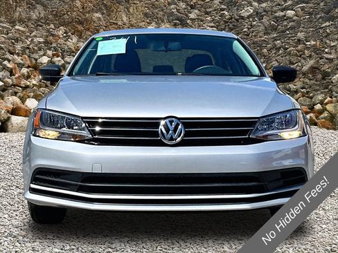 Used 2016 Volkswagen Jetta S FWD image 3