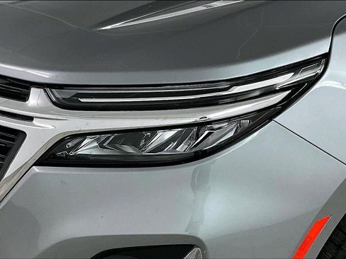 Used 2024 Chevrolet Equinox LT w/ LPO, Floor Liner Package image 32