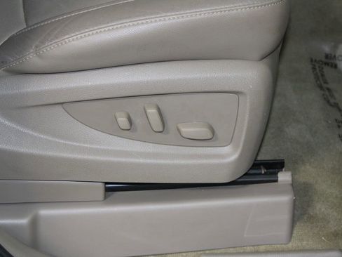 Used 2017 Chevrolet Tahoe Premier image 28