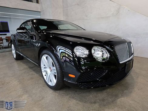 Used 2016 Bentley Continental GT image 35