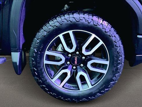 Used 2022 GMC Sierra 1500 AT4 w/ AT4 Premium Package image 34