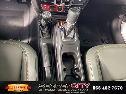 New 2026 Jeep Gladiator Mojave image 25