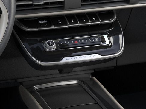 Used 2025 Lincoln Corsair Reserve w/ Jet Appearance Package image 15