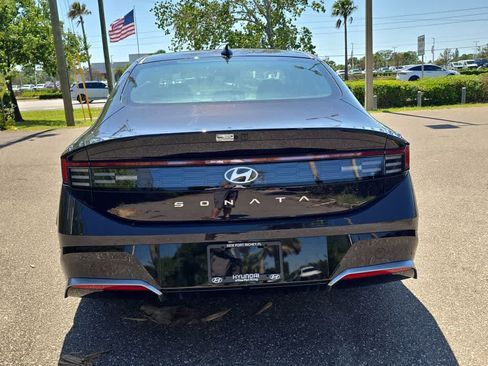 New 2026 Hyundai Sonata SEL FWD image 6