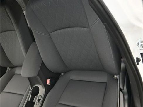 Used 2025 Toyota Corolla LE image 9