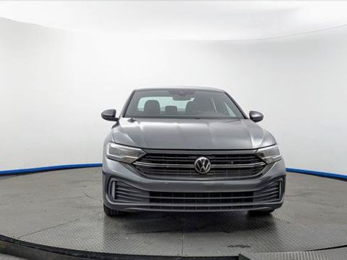 Used 2024 Volkswagen Jetta Sport FWD image 12