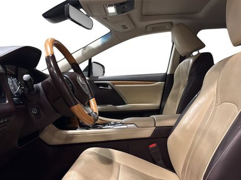 Used 2018 Lexus RX 350L AWD image 25