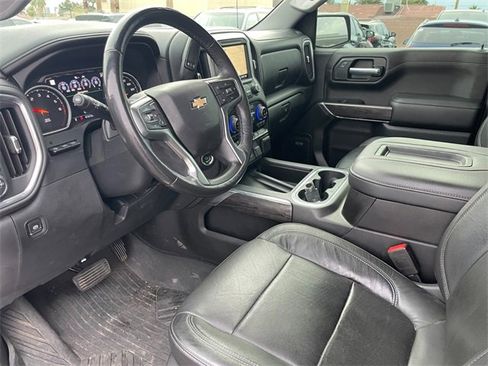 Used 2020 Chevrolet Silverado 1500 LTZ w/ LTZ Premium Package image 4