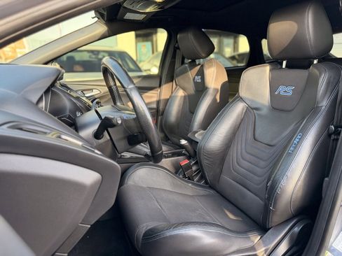 Used 2017 Ford Focus RS image 12