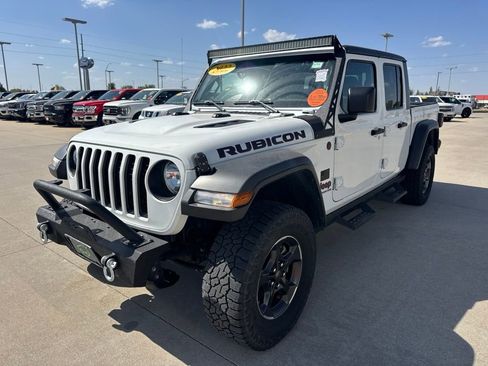 Used 2022 Jeep Gladiator Rubicon w/ Cold Weather Group AWD/4WD image 25