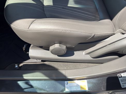 Used 2014 Chevrolet Spark LT FWD image 14