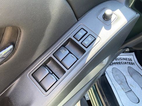 Certified 2024 Nissan Frontier SV w/ SV Convenience Package image 10