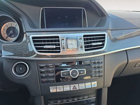 Used 2015 Mercedes-Benz E 350 Sedan image 6