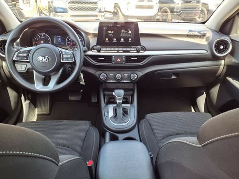 Used 2021 Kia Forte LXS FWD image 16