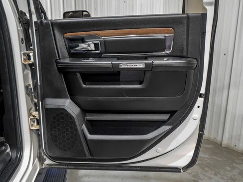 Used 2018 RAM 2500 Laramie w/ Sport Appearance Group AWD/4WD image 44