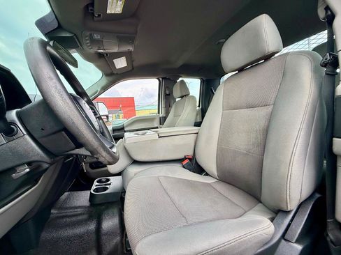 Used 2020 Ford F250 XL w/ Power Equipment Group RWD image 20